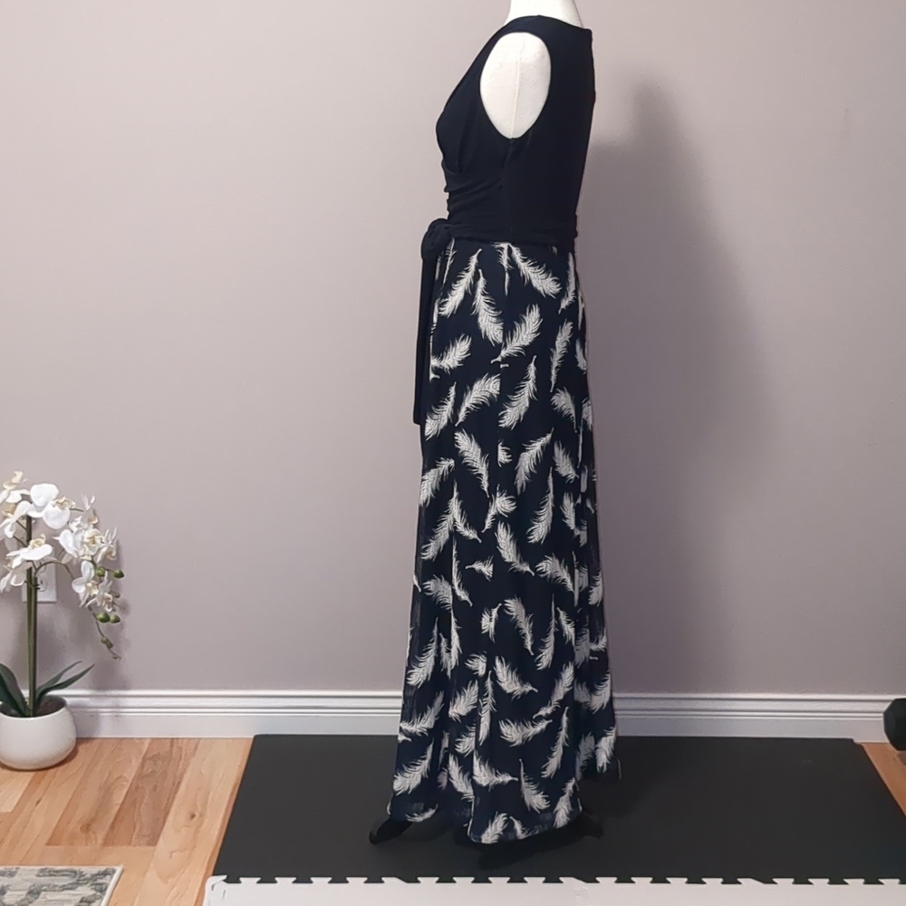 Phase Eight Sleeveless Maxi Dress - Picture 3 of 11